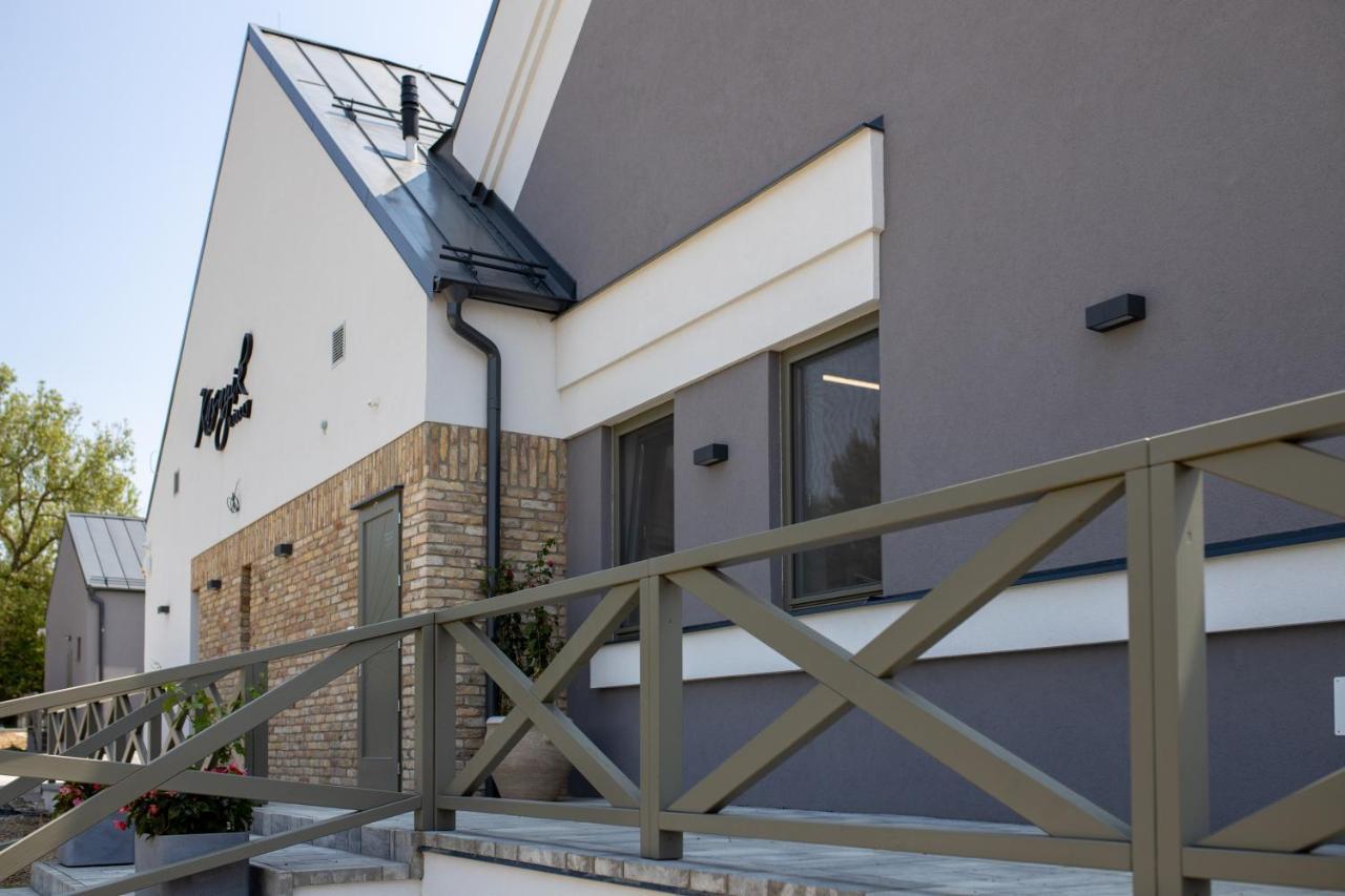 منزل الضيف Strekov  في Kasnyik Winery المظهر الخارجي الصورة